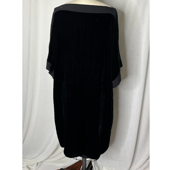 Eileen Fisher Black Velvet Kimono Bateau Neck Shift Dress Size Medium - Picture 3 of 5